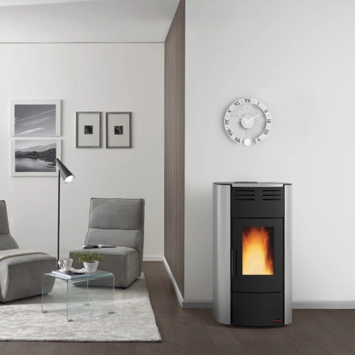 Pelletofen La Nordica Extraflame Raffaella Idro H18 | 21,7 kW wasserführend